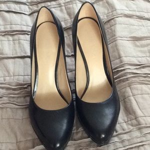 Nine West black platform